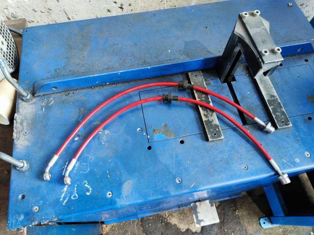 Как продлить срок службы армированных тормозных шлангов – лайфхаки от экспертов